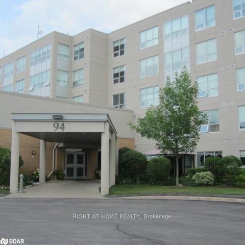 203 - 94 Dean Ave, Condo with 1 bedrooms, 1 bathrooms and 1 parking in Barrie ON | Image 6