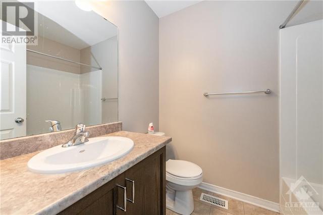 614 Pamplona Private, Townhouse with 3 bedrooms, 4 bathrooms and 2 parking in Ottawa ON | Image 23