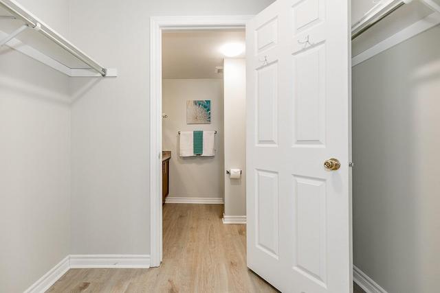 213 - 49 Jacobs Terr, Condo with 2 bedrooms, 2 bathrooms and 1 parking in Barrie ON | Image 7