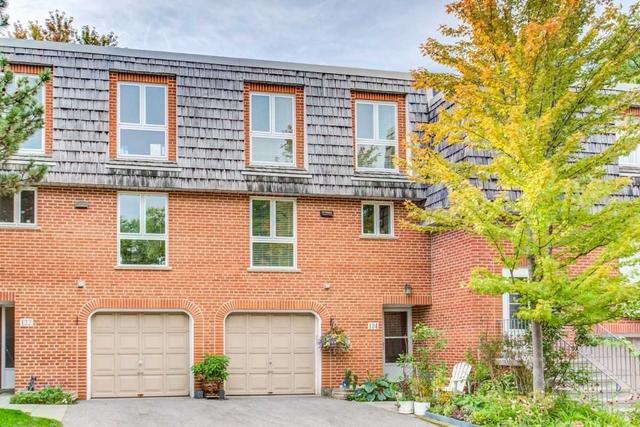 134 Scenic Millway, Townhouse with 3 bedrooms, 3 bathrooms and 2 parking in Toronto ON | Image 1