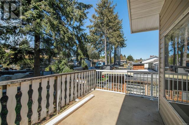 1074 Galerno Rd, House detached with 6 bedrooms, 3 bathrooms and 2 parking in Campbell River BC | Image 28
