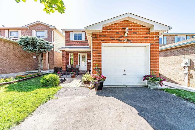 20 Cassander Cres, House detached with 3 bedrooms, 2 bathrooms and 2 parking in Brampton ON | Image 1