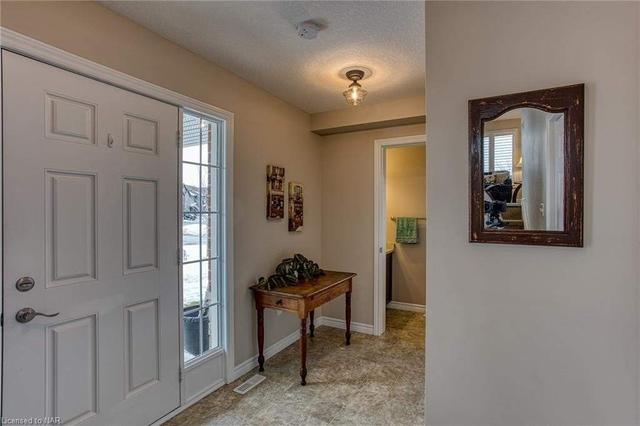 3401 Castle Rock Pl, Townhouse with 3 bedrooms, 3 bathrooms and 4 parking in London ON | Image 37