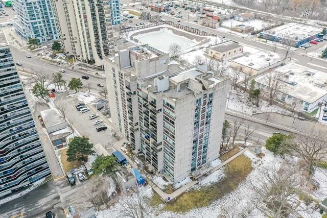 803 - 20 Speers Rd, Condo with 1 bedrooms, 1 bathrooms and 1 parking in Oakville ON | Image 1