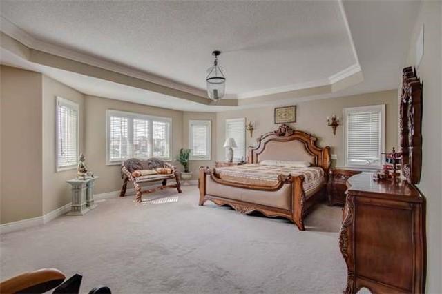 515 Amarone Crt, House detached with 5 bedrooms, 5 bathrooms and 4 parking in Mississauga ON | Image 9