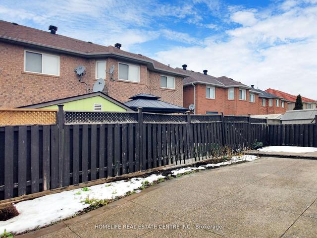 62 Lockheed Cres, House detached with 4 bedrooms, 5 bathrooms and 6 parking in Brampton ON | Image 33