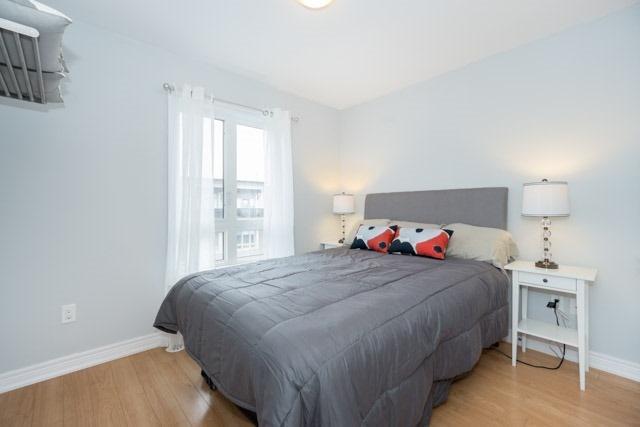 19 - 105 Kayla Cres, Townhouse with 2 bedrooms, 2 bathrooms and 1 parking in Vaughan ON | Image 8