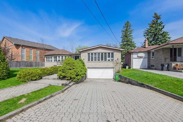 144 Shelborne Ave, House detached with 3 bedrooms, 4 bathrooms and 6 parking in Toronto ON | Image 1