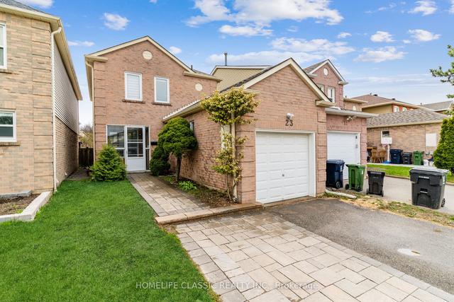 23 Radwell Cres, House detached with 3 bedrooms, 3 bathrooms and 3 parking in Toronto ON | Image 1