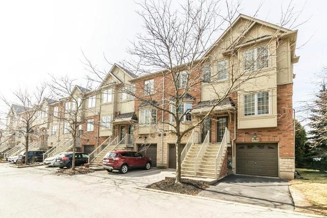 692 Summers Common, House attached with 2 bedrooms, 1 bathrooms and 1 parking in Burlington ON | Image 3