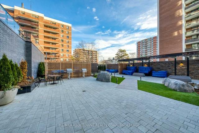 1507 - 21 Park St E, Condo with 2 bedrooms, 2 bathrooms and 1 parking in Mississauga ON | Image 35