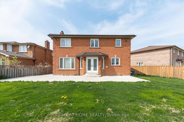 155 Belair Way, House detached with 4 bedrooms, 3 bathrooms and 4 parking in Vaughan ON | Image 33