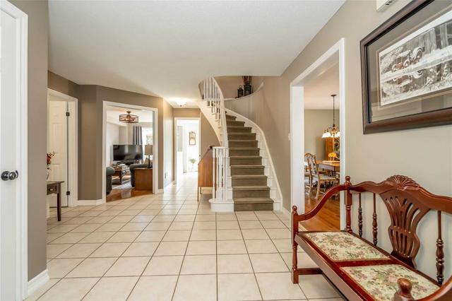 81 Violet St, House detached with 4 bedrooms, 3 bathrooms and 4 parking in Barrie ON | Image 31