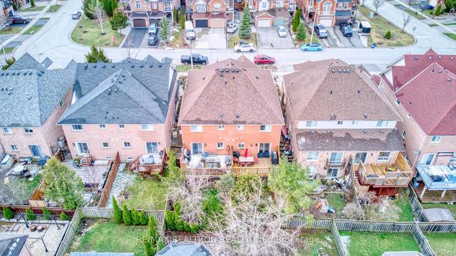 89 English Oak Dr, House semidetached with 3 bedrooms, 4 bathrooms and 4 parking in Richmond Hill ON | Image 35