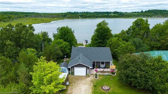 474839 Townsend Lake Rd, House detached with 2 bedrooms, 2 bathrooms and 9 parking in West Grey ON | Card Image