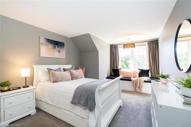 132 Chantry Place, House detached with 4 bedrooms, 4 bathrooms and 11 parking in London ON | Image 26