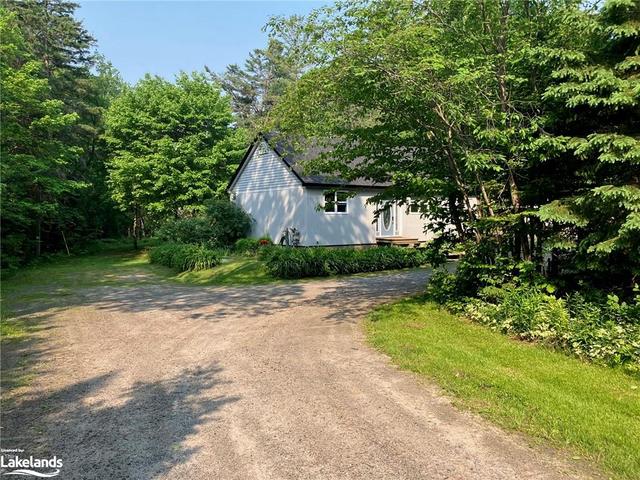 798 Muskoka 3 Road, House detached with 2 bedrooms, 2 bathrooms and null parking in Huntsville ON | Image 18