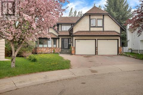 5904 - 59 Streetclose, House detached with 4 bedrooms, 3 bathrooms and 2 parking in Rocky Mountain House AB | Card Image