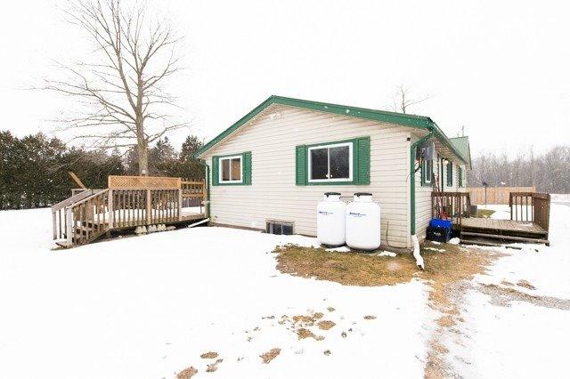 1456 Char'ville W 1/4 Line, House detached with 3 bedrooms, 1 bathrooms and 8 parking in Norfolk County ON | Image 16