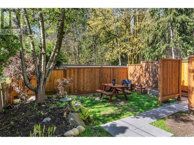 1953 Chesterfield Avenue, House detached with 4 bedrooms, 4 bathrooms and 2 parking in North Vancouver BC | Image 24