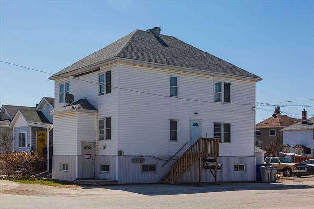 377 Hemlock St, House detached with 6 bedrooms, 5 bathrooms and 5 parking in Timmins ON | Image 1