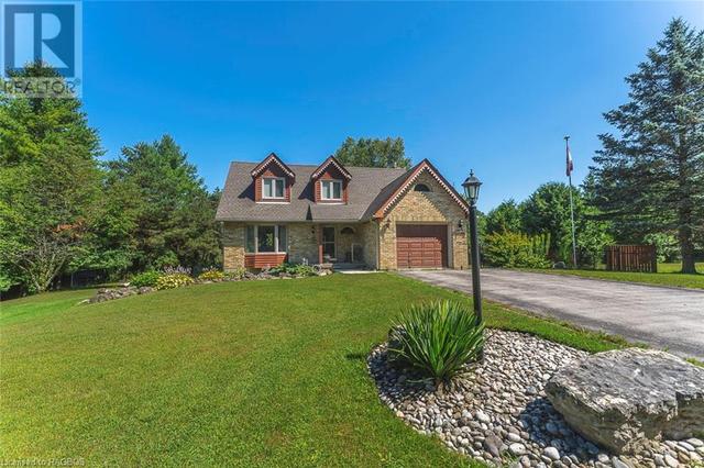 141 Maple Ridge Road, House detached with 3 bedrooms, 2 bathrooms and 5 parking in Georgian Bluffs ON | Card Image