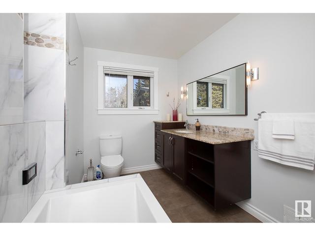 6604 108 Av Nw, House detached with 4 bedrooms, 2 bathrooms and null parking in Edmonton AB | Image 31