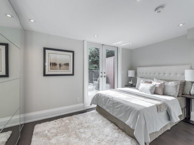 212 Franklin Ave, House semidetached with 3 bedrooms, 4 bathrooms and 2 parking in Toronto ON | Image 15
