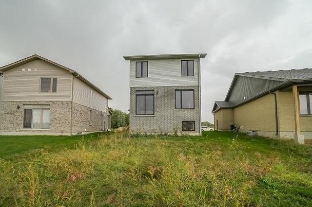1957 Evans Blvd, House detached with 3 bedrooms, 3 bathrooms and 4 parking in London ON | Image 32