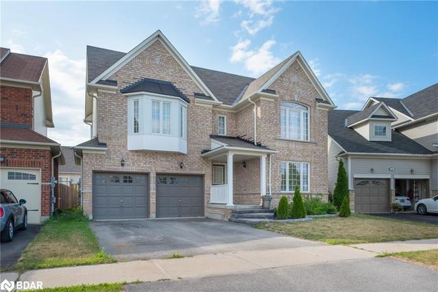 8 Unicorn Lane, House detached with 4 bedrooms, 2 bathrooms and 4 parking in Barrie ON | Image 1