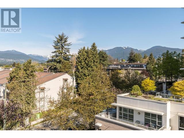 708 - 170 W 1st Street, Condo with 2 bedrooms, 2 bathrooms and 1 parking in North Vancouver BC | Image 25