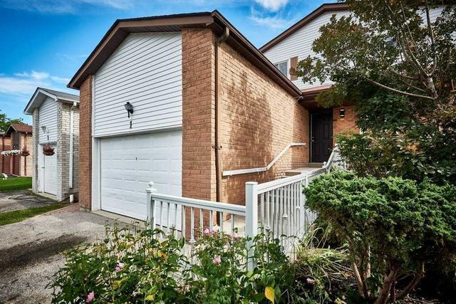 1 Chalmers Cres, House detached with 3 bedrooms, 4 bathrooms and 4 parking in Ajax ON | Image 27