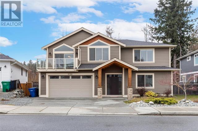 5790 Linyard Rd, House detached with 5 bedrooms, 4 bathrooms and 4 parking in Nanaimo BC | Image 2