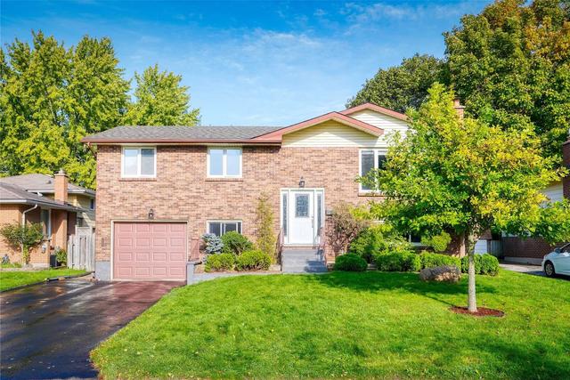 73 Gablewood Cres, House detached with 3 bedrooms, 2 bathrooms and 5 parking in London ON | Image 12