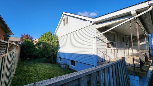 641 Limeridge Rd E, House detached with 4 bedrooms, 2 bathrooms and 5 parking in Hamilton ON | Image 3