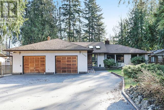 3406 Kentwood Rd, House detached with 3 bedrooms, 2 bathrooms and 4 parking in Comox Valley A BC | Image 1