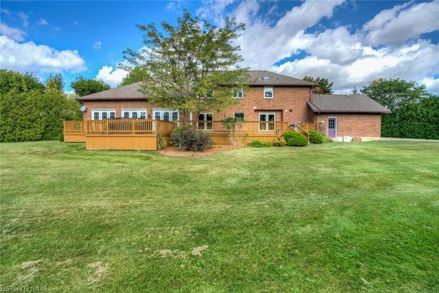 2639 Jenedere Court, House detached with 4 bedrooms, 2 bathrooms and 9 parking in London ON | Image 43