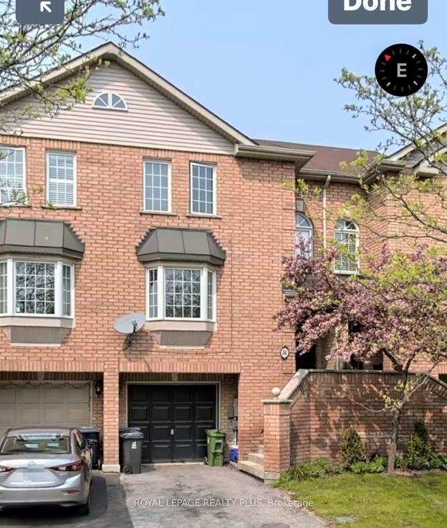 36 Eli Shackleton Crt, House attached with 3 bedrooms, 2 bathrooms and 2 parking in Toronto ON | Image 1
