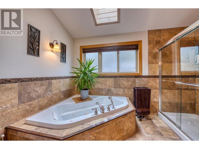7390 Fintry Delta Road, House detached with 3 bedrooms, 3 bathrooms and 8 parking in Central Okanagan West BC | Image 23