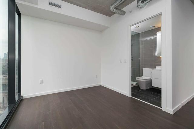 820 - 170 Bayview Ave, Condo with 2 bedrooms, 2 bathrooms and 1 parking in Toronto ON | Image 15