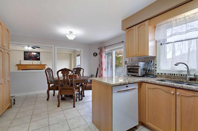 32 Lang Dr, House detached with 4 bedrooms, 4 bathrooms and 6 parking in Barrie ON | Image 5
