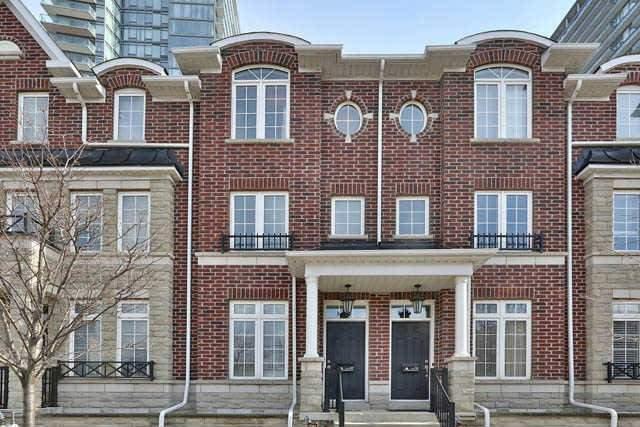th 49 - 111 The Queensway, Townhouse with 3 bedrooms, 3 bathrooms and 1 parking in Toronto ON | Image 1