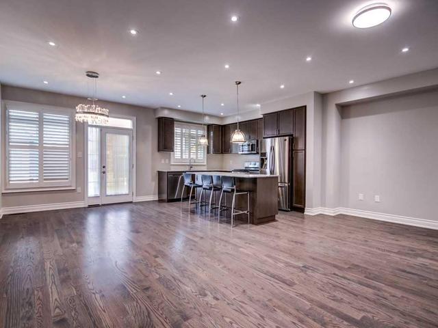 1275 Hamman Way, House semidetached with 4 bedrooms, 3 bathrooms and 1 parking in Milton ON | Image 4