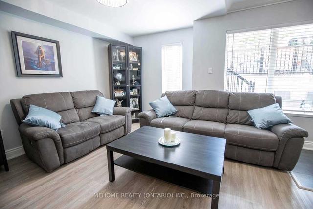 1054 - 95 George Appleton Way, Townhouse with 2 bedrooms, 2 bathrooms and 1 parking in Toronto ON | Image 28