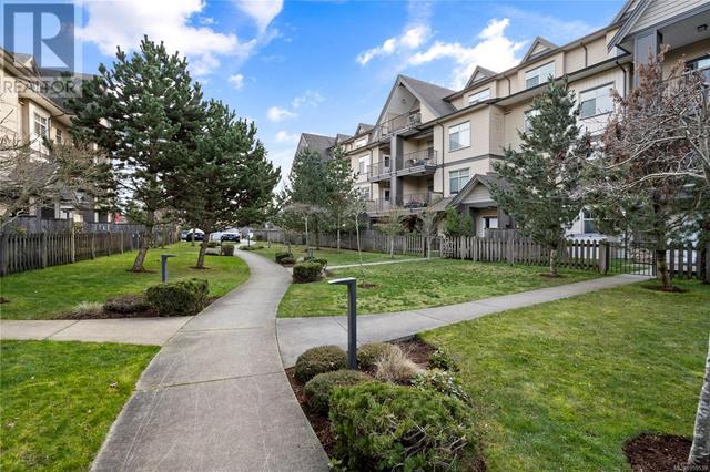 201 - 2117 Meredith Rd, Condo with 1 bedrooms, 2 bathrooms and 1 parking in Nanaimo BC | Image 19