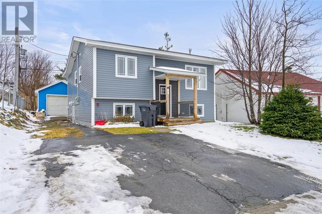 3 Ellesmere Avenue, House detached with 4 bedrooms, 1 bathrooms and null parking in Paradise NL | Image 1