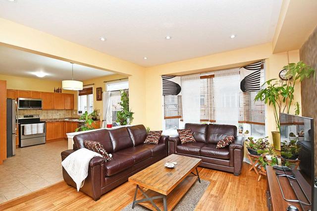 394 Sunny Meadow Blvd E, House detached with 4 bedrooms, 4 bathrooms and 6 parking in Brampton ON | Image 33