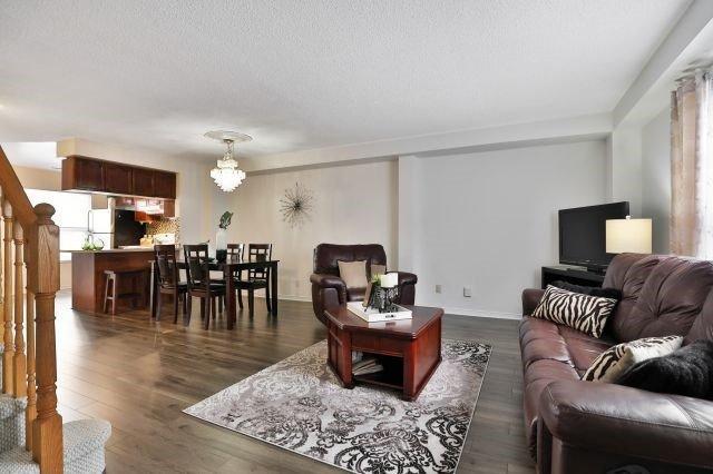 7 - 1570 Reeves Gate, Townhouse with 3 bedrooms, 3 bathrooms and 1 parking in Oakville ON | Image 4