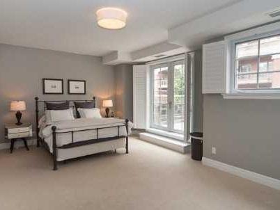 th1 - 21 Burkebrook Pl, Townhouse with 3 bedrooms, 3 bathrooms and 2 parking in Toronto ON | Image 5