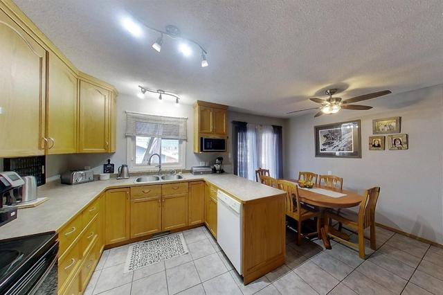 5157 10 Avenue, House detached with 4 bedrooms, 2 bathrooms and 3 parking in Edson AB | Image 13